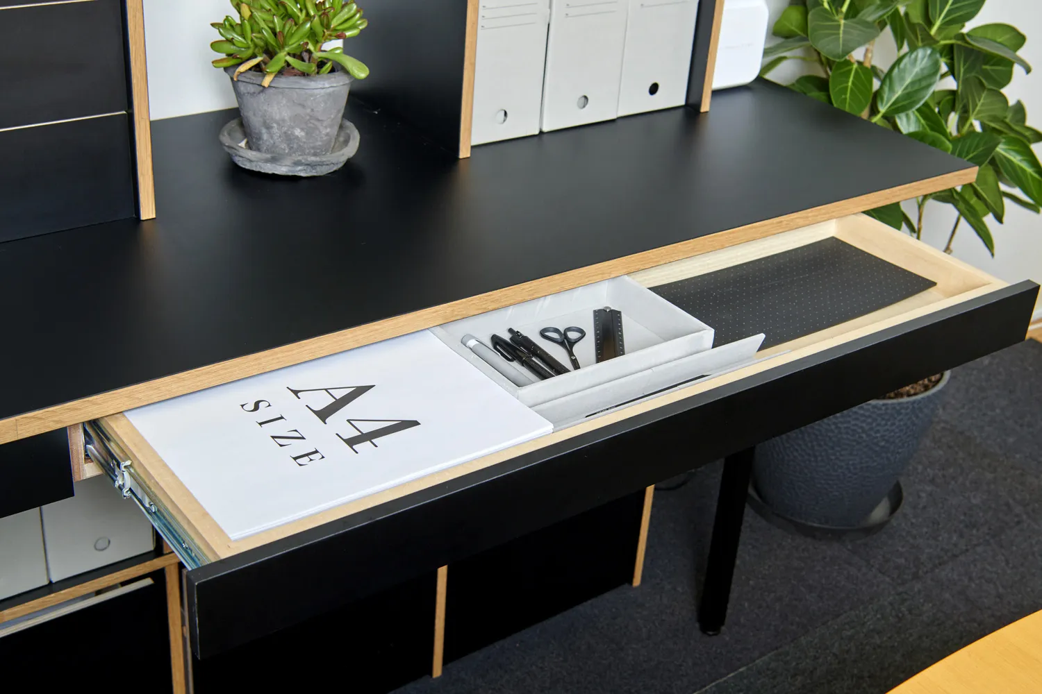 WORKERS' SPACE